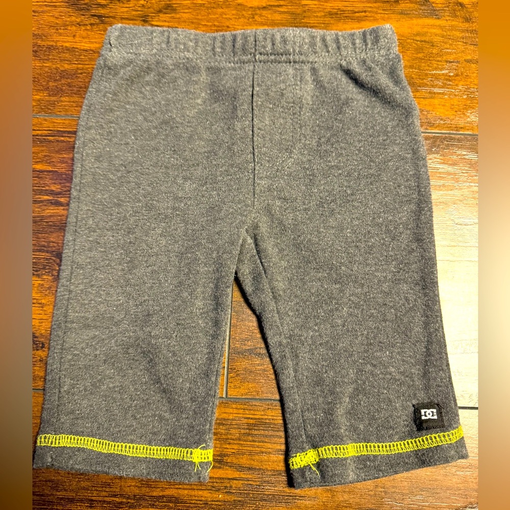 DC Shoes Skate Sweatpants Baby Size 3-6 Months Gray/Green